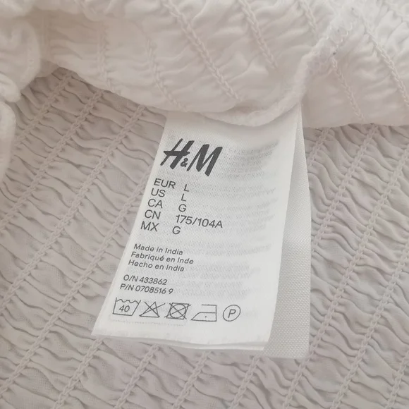 Top - Picture 2 of 3